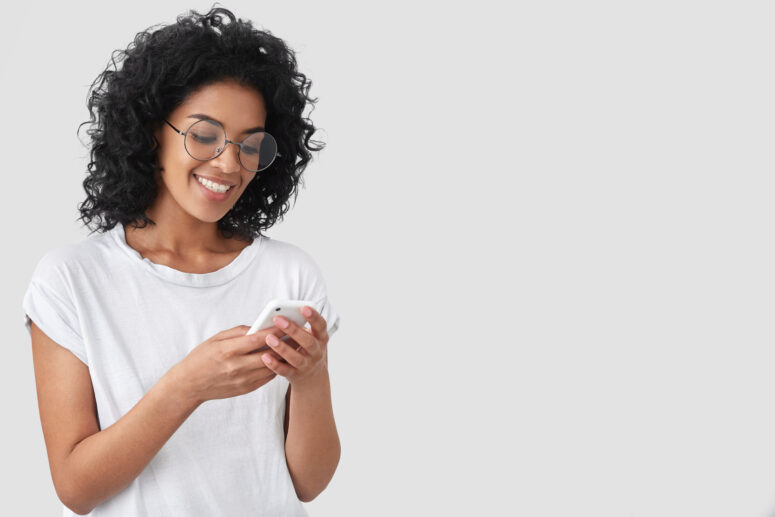 YO NAVEGO SEGURO - Contenidos que no debes tener guardados en tu celular o tablet.