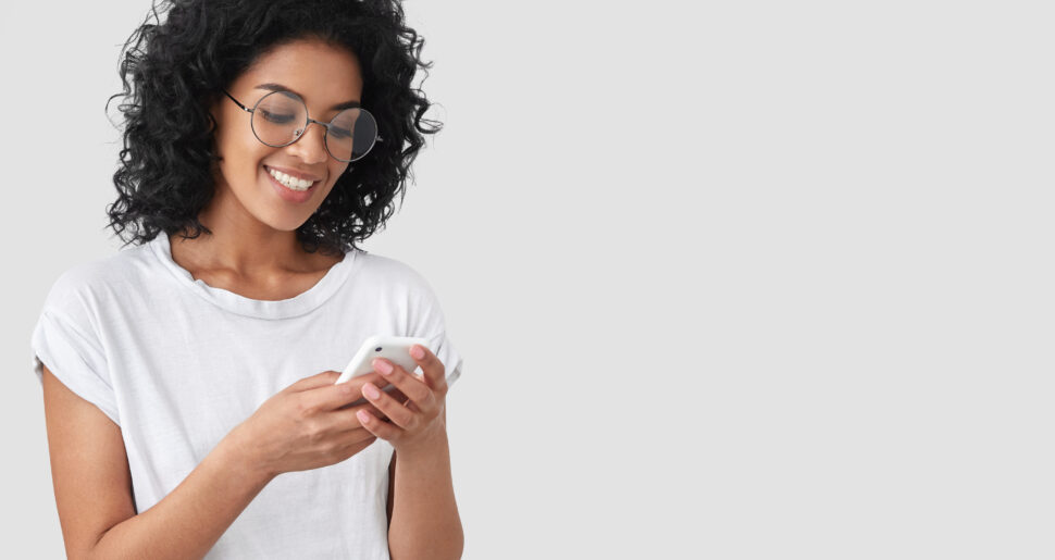 YO NAVEGO SEGURO - Contenidos que no debes tener guardados en tu celular o tablet.